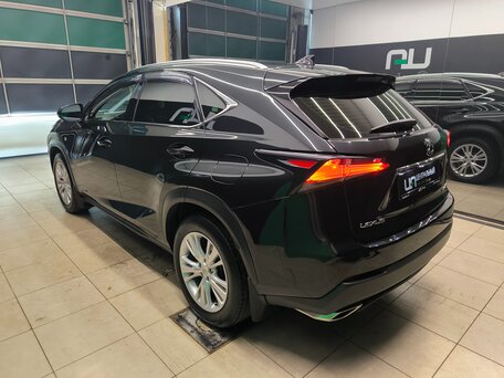 2016 Lexus NX 200t I, чёрный, 3300000 рублей, вид 4