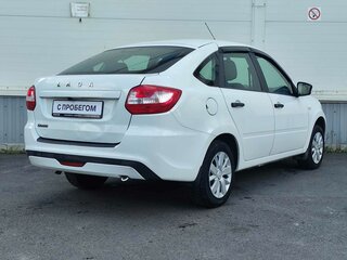 2021 Lada (ВАЗ) Granta I Рестайлинг, белый, 635000 рублей, вид 5