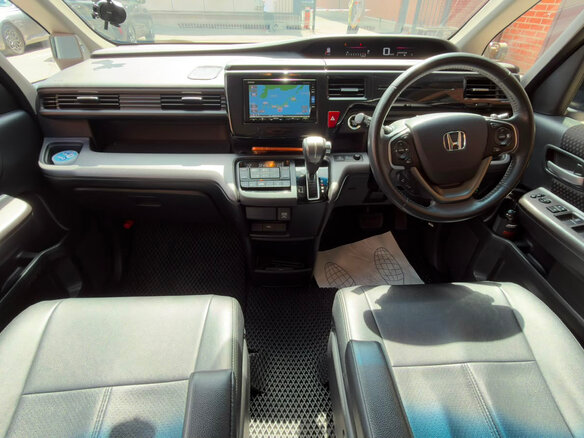 2018 Honda Stepwgn Spada V Рестайлинг, чёрный - вид 10
