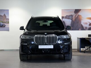 2020 BMW X7 40i I (G07), чёрный, 5858000 рублей, вид 2