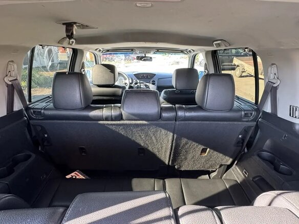 2011 Honda Pilot II Рестайлинг, белый, 1400000 рублей - вид 9