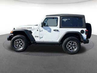 2025 Jeep Wrangler IV (JL) Рестайлинг, белый, 6106000 рублей, вид 3