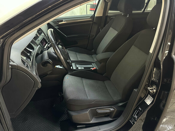 2013 Volkswagen Golf VII, чёрный, 890000 рублей - вид 5