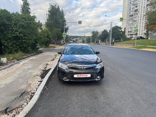 2015 Toyota Camry VII (XV50) Рестайлинг, чёрный, 1800000 рублей, вид 1