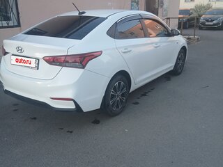 2018 Hyundai Solaris II, белый, 800000 рублей, вид 5