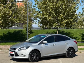 2013 Ford Focus III, серебристый, 685000 рублей, вид 1
