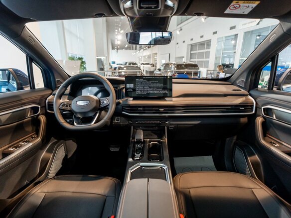 2026 Geely Okavango I Рестайлинг, синий, 4085990 рублей - вид 15