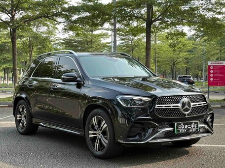 2023 Mercedes-Benz GLE 400 e II (V167) Рестайлинг, чёрный, 7689500 рублей, вид 3