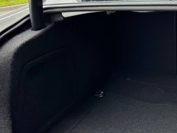 2011 Audi A4 IV (B8), белый - вид 12