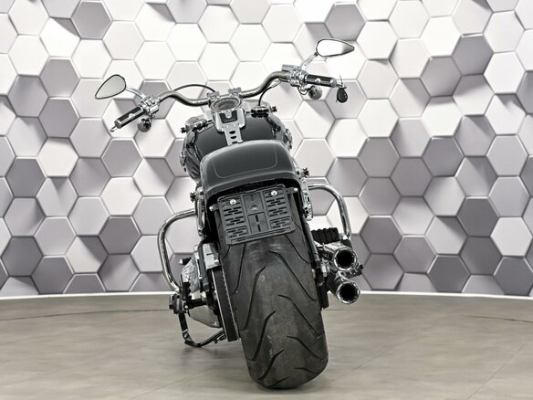 2021 Harley-Davidson Fat Boy, чёрный, 2227000 рублей - вид 5