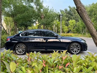 2023 BMW 3 серии Long 320Li VII (G2x) Рестайлинг, чёрный, 2690017 рублей, вид 4