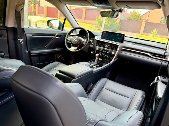 2022 Lexus RX 300 IV Рестайлинг, бежевый, 6150000 рублей - вид 7