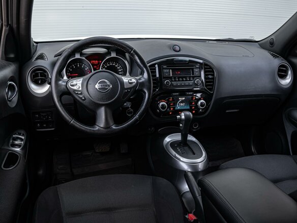 2013 Nissan Juke I, белый - вид 5