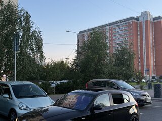 2006 BMW 1 серии 130i I (E81/E82/E87/E88), чёрный, 1700000 рублей, вид 4