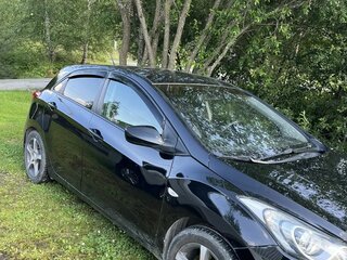 2013 Hyundai i30 II, чёрный, 900000 рублей, вид 4