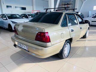 2006 Daewoo Nexia I, бежевый, 160000 рублей, вид 5