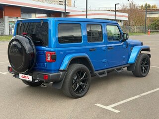 2021 Jeep Wrangler IV (JL), синий, 5800000 рублей, вид 4