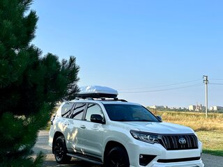 2020 Toyota Land Cruiser Prado 150 Series Рестайлинг 3, белый, 7150000 рублей, вид 3