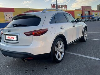 2011 Infiniti FX37 II (S51) Рестайлинг, белый, 2500000 рублей, вид 4