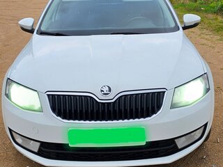 2016 Skoda Octavia III (A7), белый, 1350000 рублей, вид 1