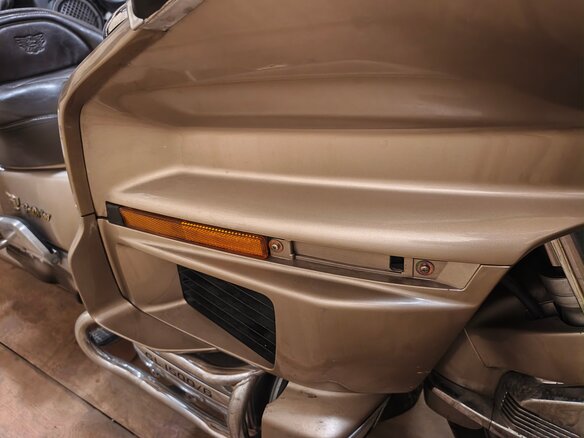 1988 Honda GL 1500 Gold Wing, бежевый, 460000 рублей - вид 9