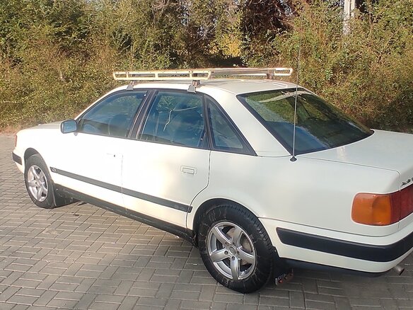 1991 Audi 100 IV (C4), белый, 400000 рублей - вид 3