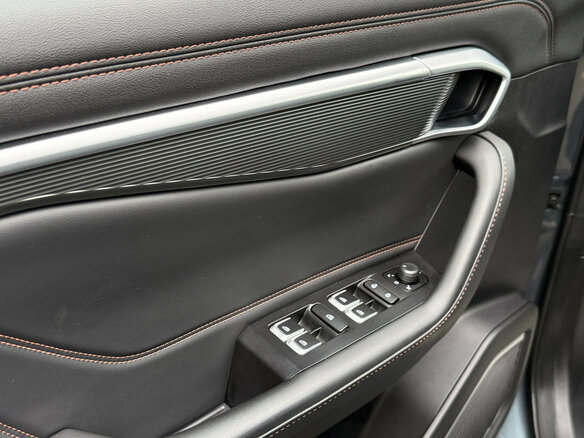 2024 Geely Okavango I Рестайлинг, серый, 2899000 рублей - вид 9