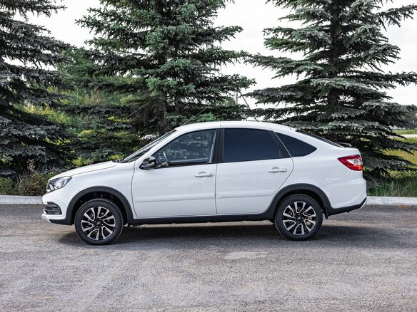 2026 Lada (ВАЗ) Granta Active Cross I Рестайлинг, белый - вид 7