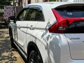 2018 Mitsubishi Eclipse Cross I, белый, 1900000 рублей, вид 2