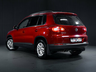 2010 Volkswagen Tiguan I, красный, 850000 рублей, вид 5