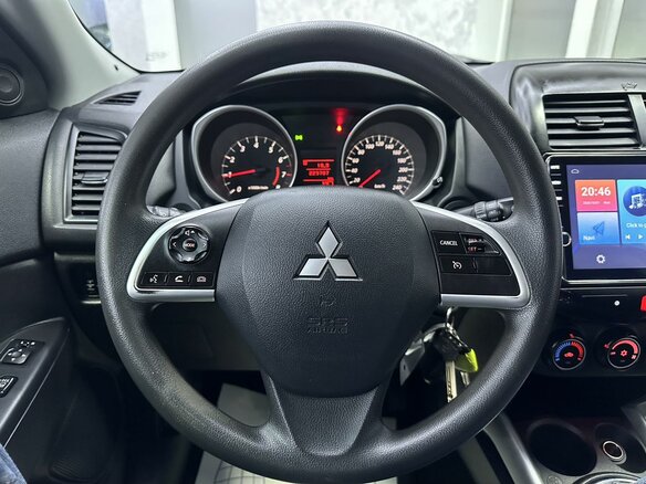2013 Mitsubishi ASX I Рестайлинг, белый, 999000 рублей - вид 12