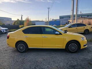 2020 Skoda Octavia III (A7) Рестайлинг, жёлтый, 1450000 рублей, вид 5