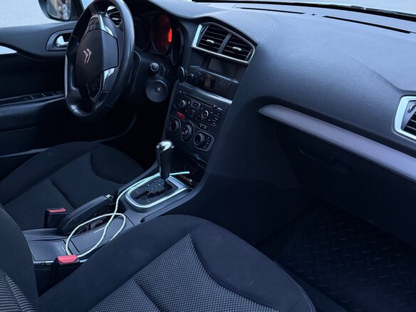 2014 Citroen C4 II, белый, 590000 рублей - вид 6