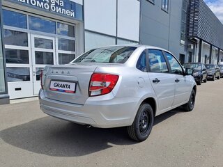 2026 Lada (ВАЗ) Granta I Рестайлинг, серебристый, 861300 рублей, вид 4