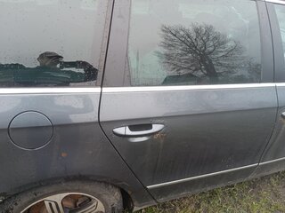 2010 Volkswagen Passat B6, серый, 500000 рублей, вид 3