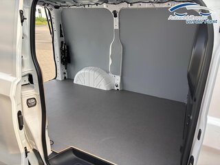 2026 Volkswagen Transporter T7, белый, 5859141 рублей, вид 5