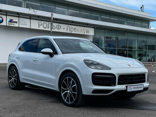 2020 Porsche Cayenne III, белый, 6999000 рублей, вид 3
