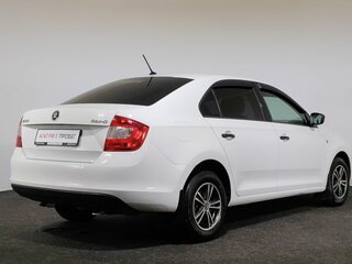 2016 Skoda Rapid I, белый, 920000 рублей, вид 5