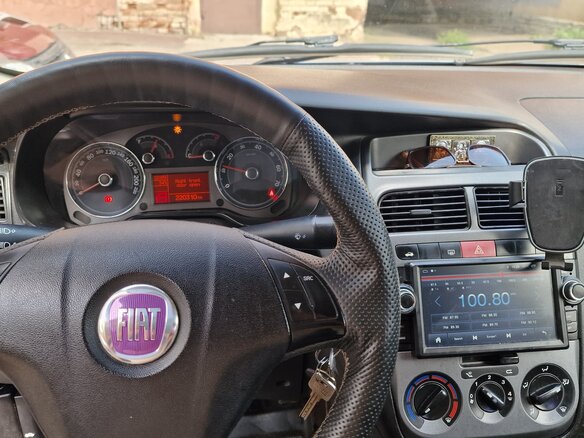 2010 Fiat Linea, синий, 450000 рублей - вид 10