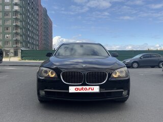 2010 BMW 7 серии Long 750Li xDrive V (F01/F02/F04), чёрный, 1400000 рублей, вид 3
