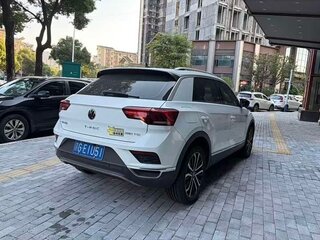 2022 Volkswagen T-Roc I (China Market), белый, 1390000 рублей, вид 4