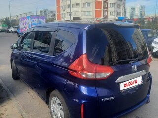 2018 Honda Freed+ II, синий, 1500000 рублей, вид 5