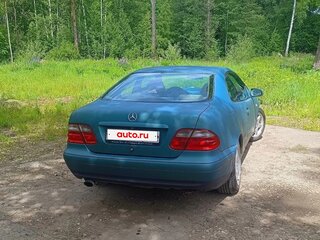 1997 Mercedes-Benz CLK-Класс 230 I (W208), зелёный, 550000 рублей, вид 3