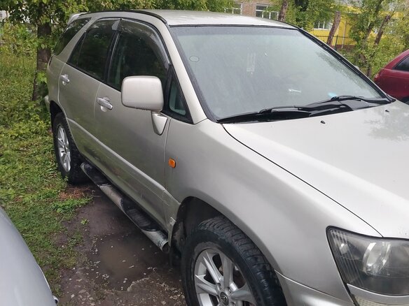 2002 Lexus RX 300 I, серебристый, 700000 рублей - вид 2