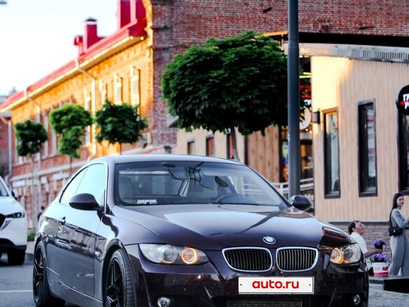 2007 BMW 3 серии 335xi V (E90/E91/E92/E93), красный, 1550000 рублей