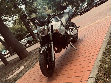 2006 Suzuki GSR 600, серый, 399000 рублей, вид 2