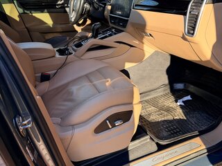 2019 Porsche Cayenne III, голубой, 7000000 рублей, вид 3