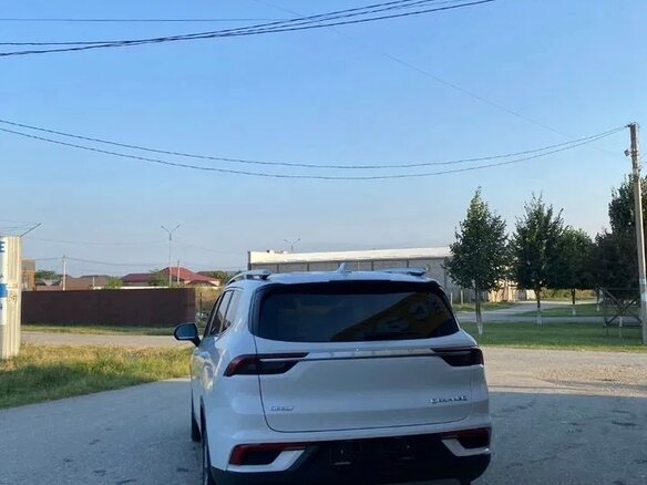 2025 Geely Okavango I Рестайлинг, белый, 2700000 рублей - вид 5