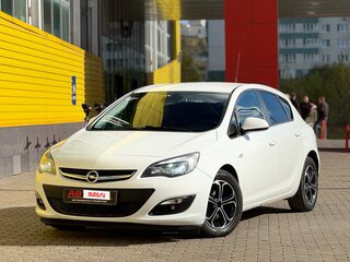 2014 Opel Astra J Рестайлинг, белый, 699999 рублей, вид 1