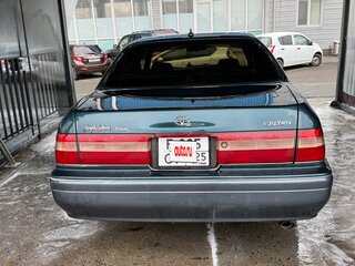 1997 Toyota Crown X (S150), синий, 520000 рублей, вид 2